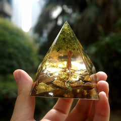 Orgone Pyramid – Tiger Eye Crystal Reiki Chakra Healing