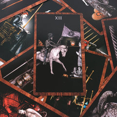 Tarot, variety of cards to choose from